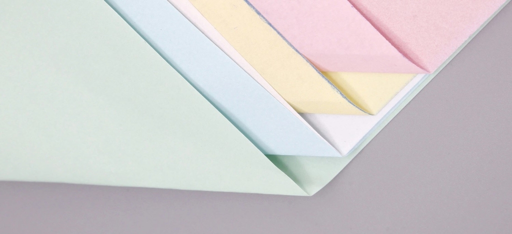 NCR Paper CB CFB CF Carbonless Color Paper for Printing - China Carbloness  Paper, NCR Paper